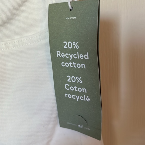 H&M White “Vintage Slim” High Rise Jeans - Picture 5 of 12